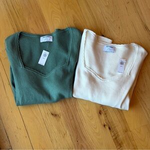 2 Old Navy Fitted Ribbed Knit Long Sleeve Sweater With Sweetheart Neckline